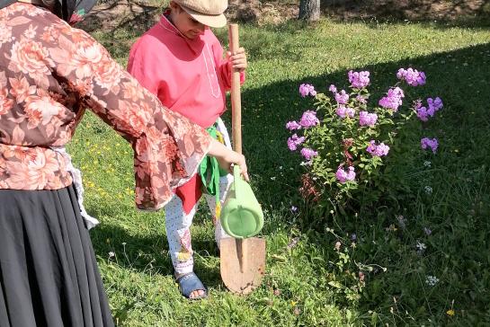 Посадил дед репку (инсценировка сказки "Репка") — фото-52_4