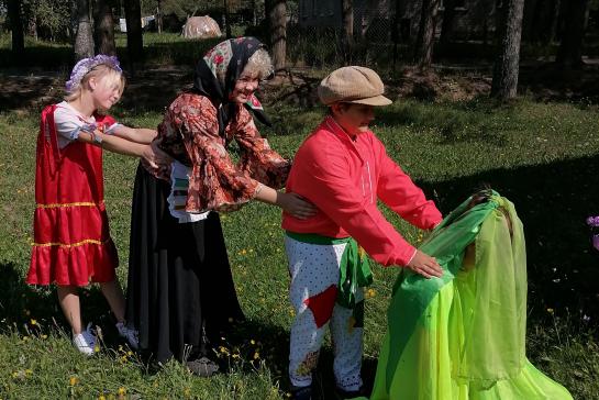 Посадил дед репку (инсценировка сказки "Репка") — фото-52_8