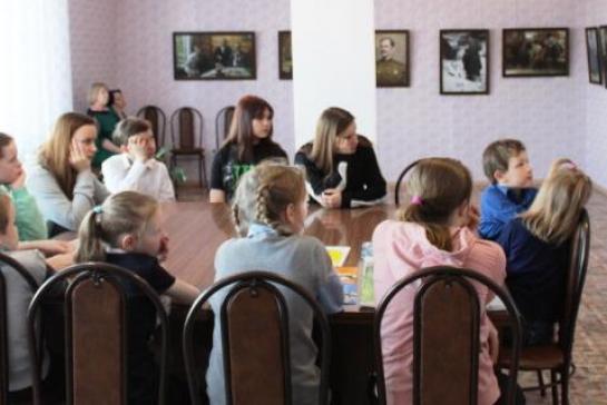 Экскурсия на выставку "Воспоминания о войне" — фото-52_2