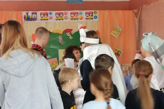 Открытие недели детской и юношеской книги: "Муха-Цокотуха-именинница" — фото-52_9