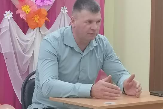 Учимся жить безопасно! — встреча  с начальником по ГО и ЧС Рыбаковым А.Е. — фото