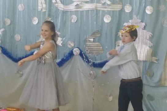 А У НАС НОВЫЙ ГОД! ЁЛКА В ГОСТИ ЗОВЁТ! — фото-52_3