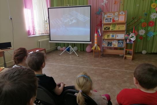 ПОКОРИТЕЛИ КОСМОСА — фото-52_2