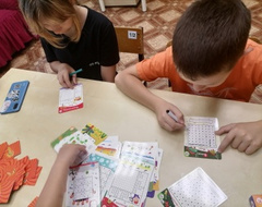 В дождливую погоду дети тоже заняты делом — фото-52_6